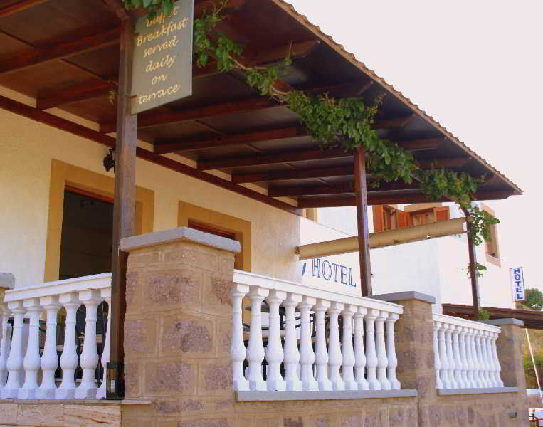 Blue Bay Hotel Skála Extérieur photo