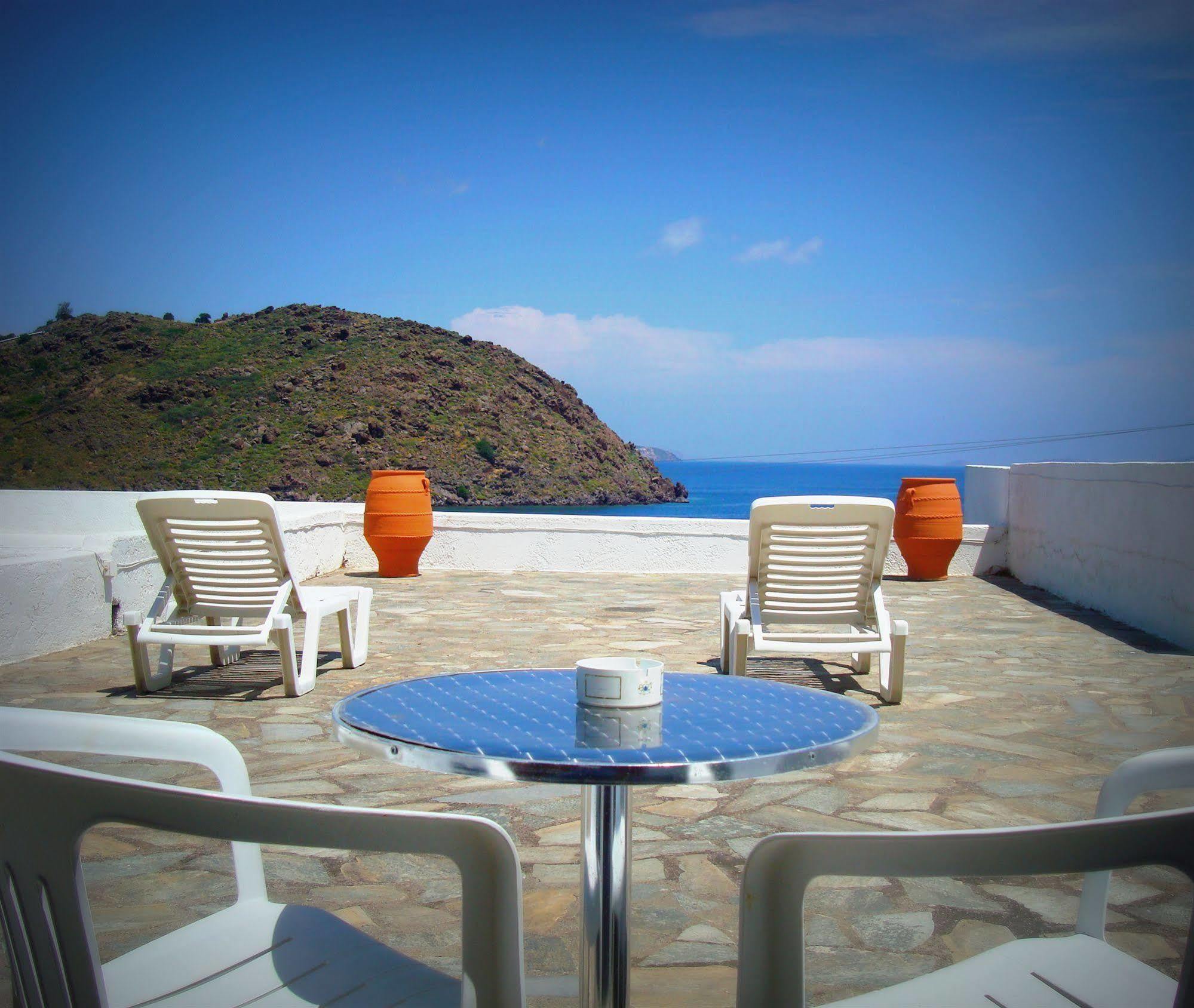 Blue Bay Hotel Skála Extérieur photo