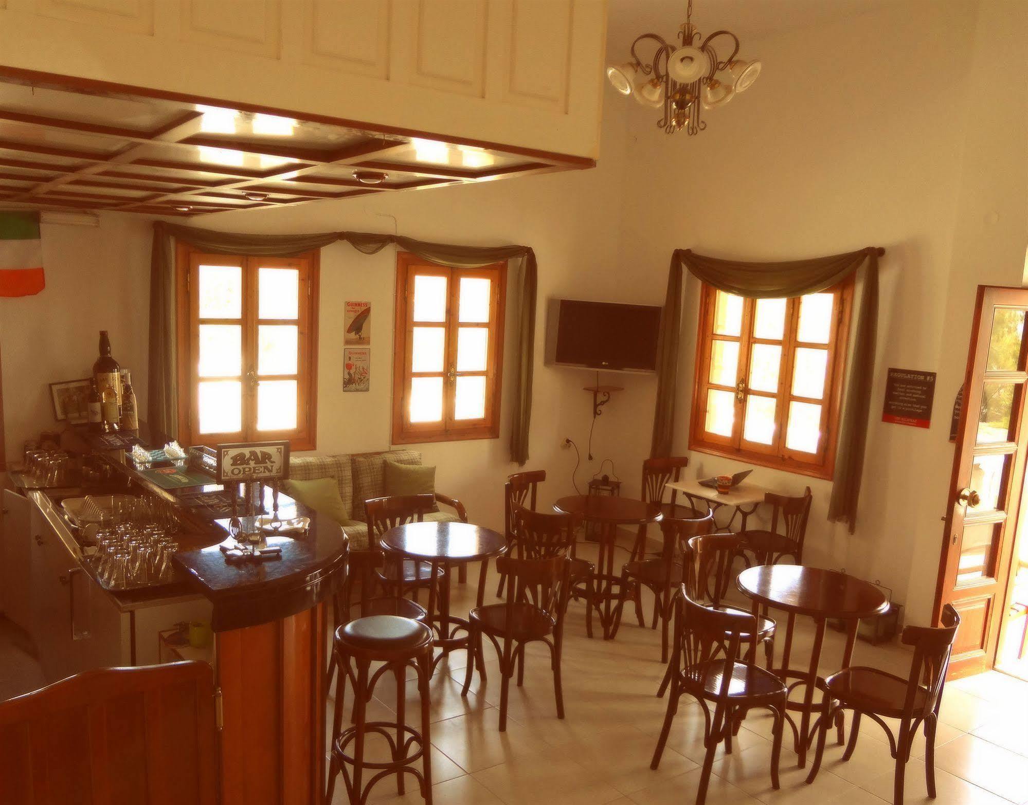 Blue Bay Hotel Skála Extérieur photo