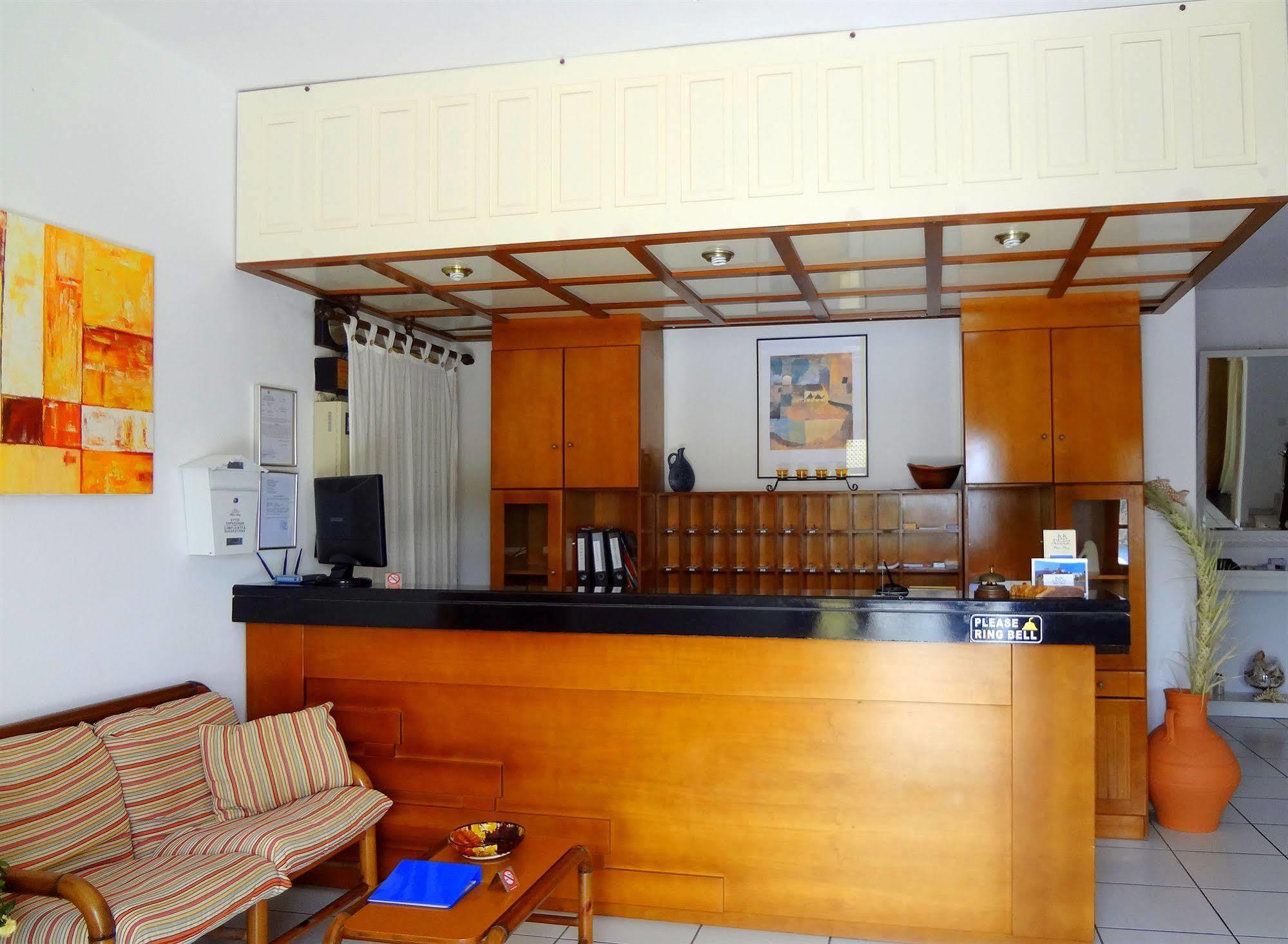 Blue Bay Hotel Skála Extérieur photo